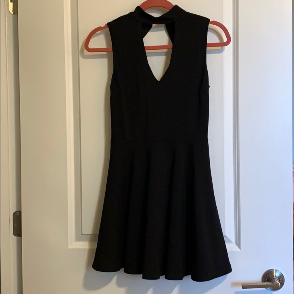Lulu’s back vneck/Aline dress